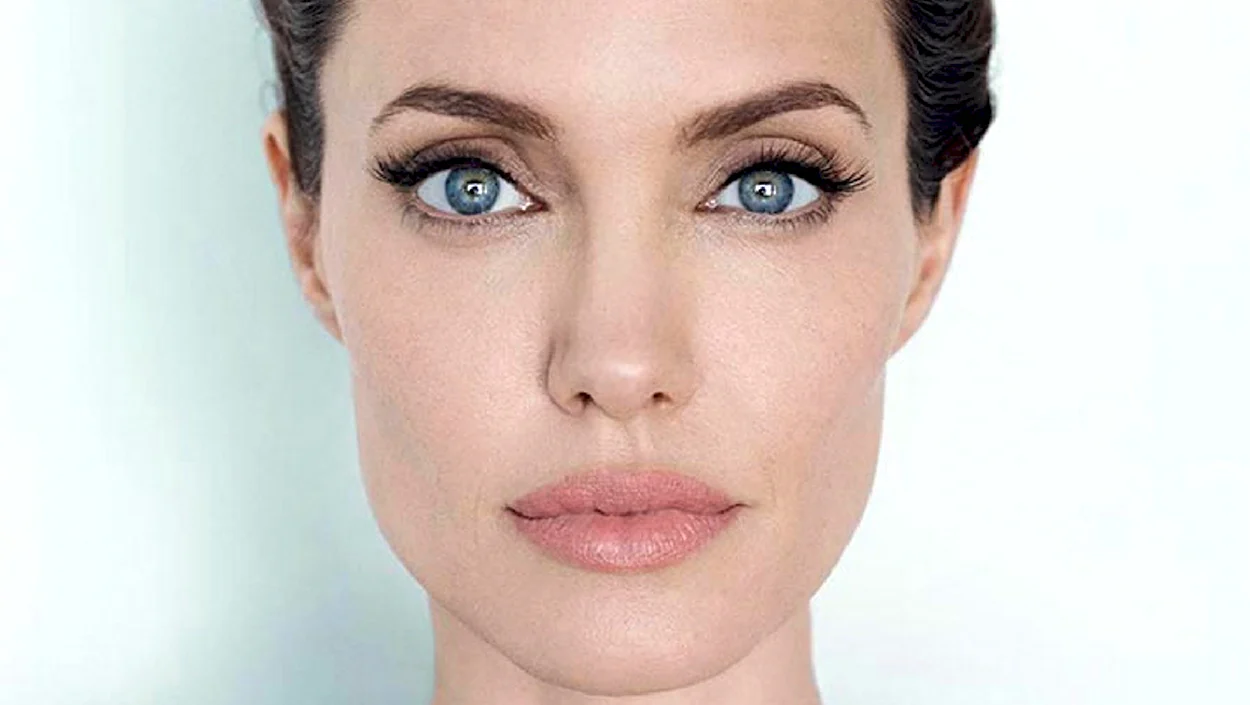 Анджелина Джоли. Красивая девушка