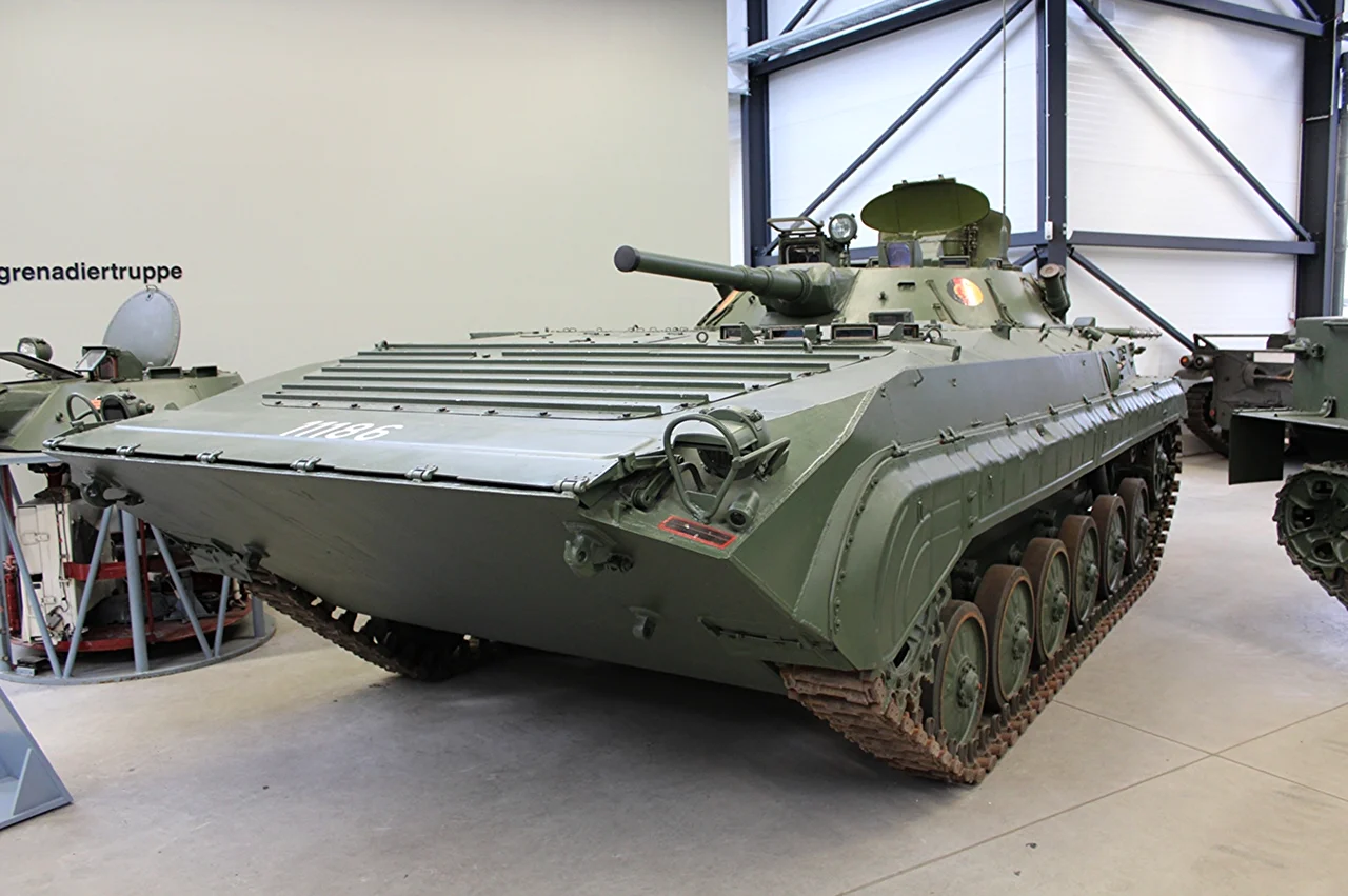 БМП-1 танк. Картинка