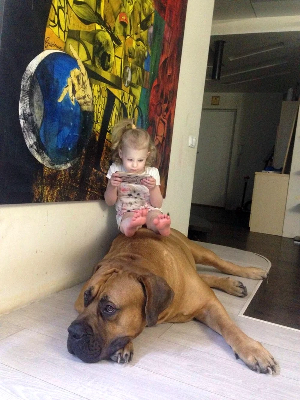 Большая собака. Красивое животное
