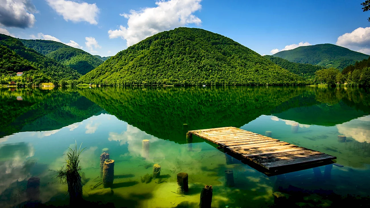 Босния и Герцеговина горы. Красивая картинка