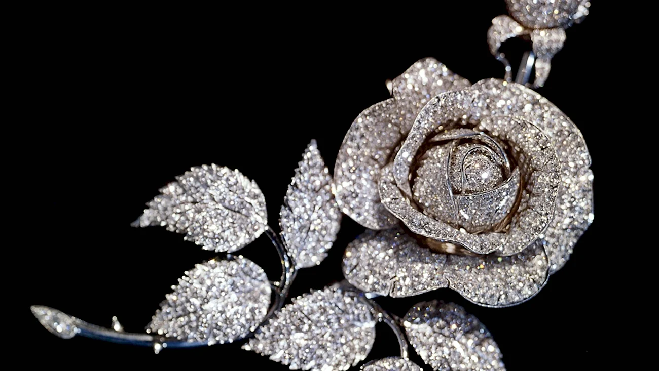 Бриллиантовая роза Гохран. Красивая картинка