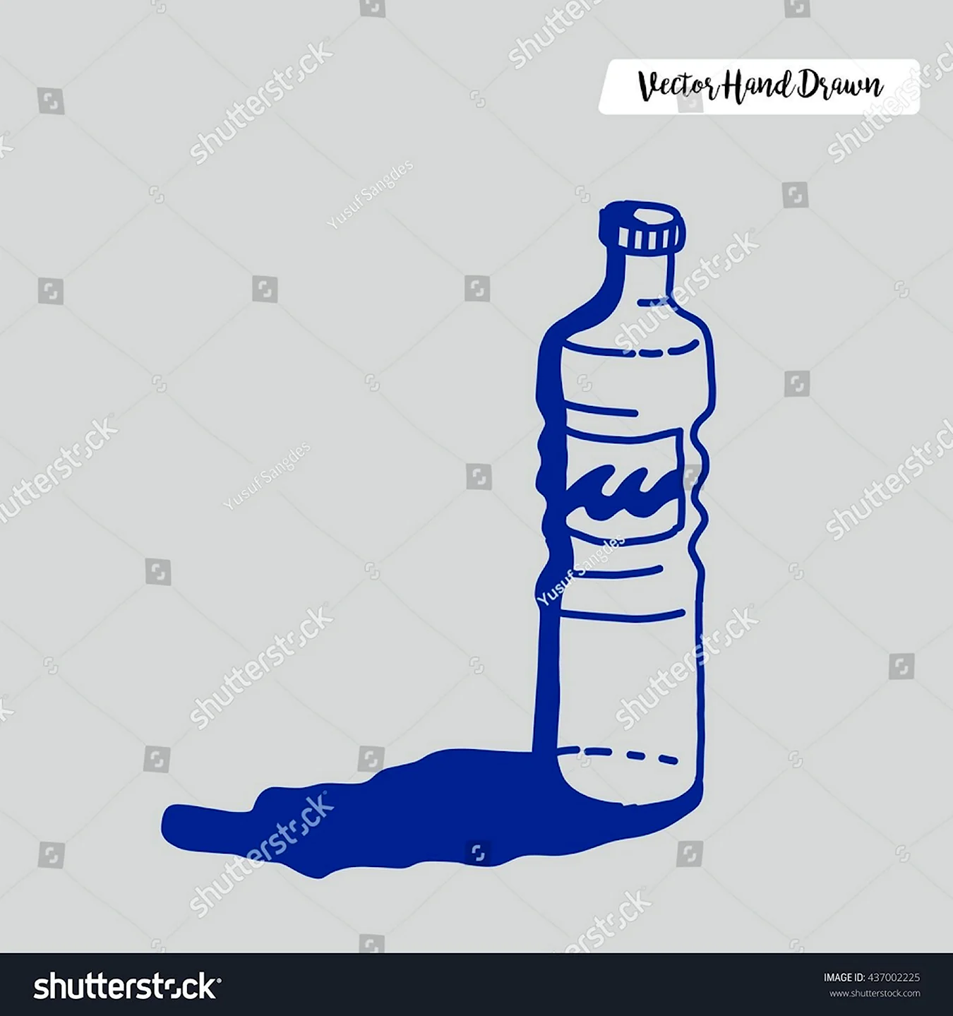 Бутылка с водой маленькая нарисована. Для срисовки