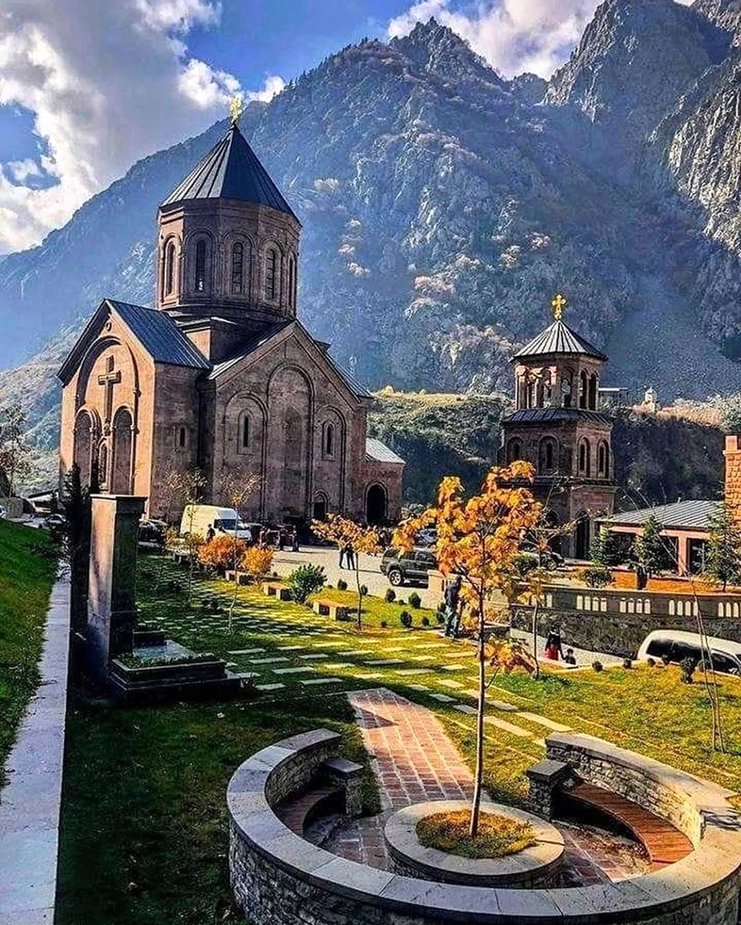 Дарьяльский монастырь Грузия. Картинка