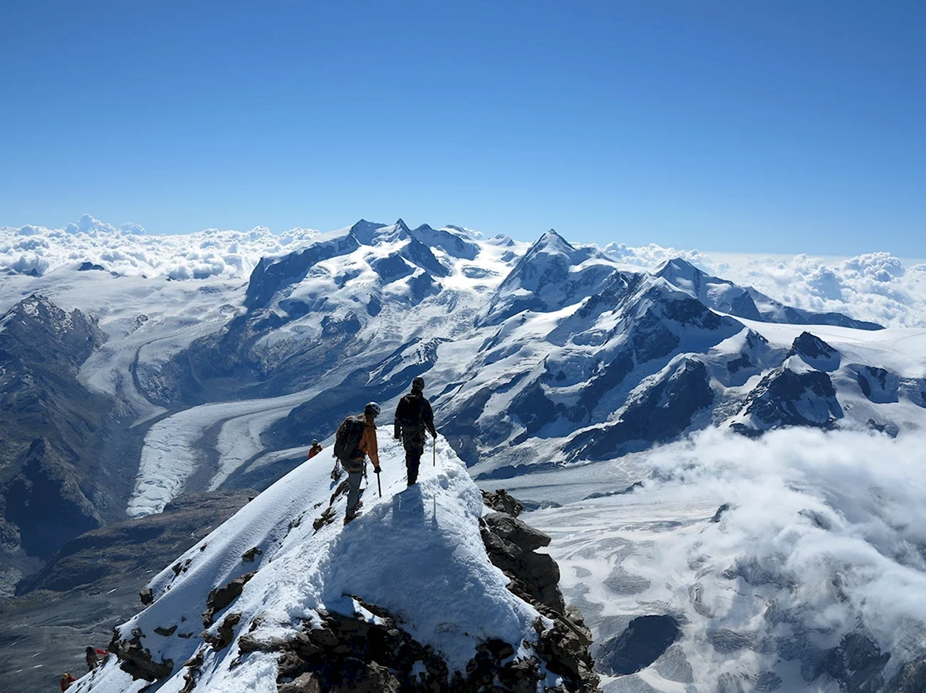День альпинизма Маттерхорн. Поздравление
