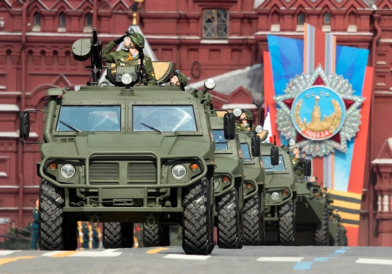 День военного автомобилиста Вооруженных сил России. Поздравление