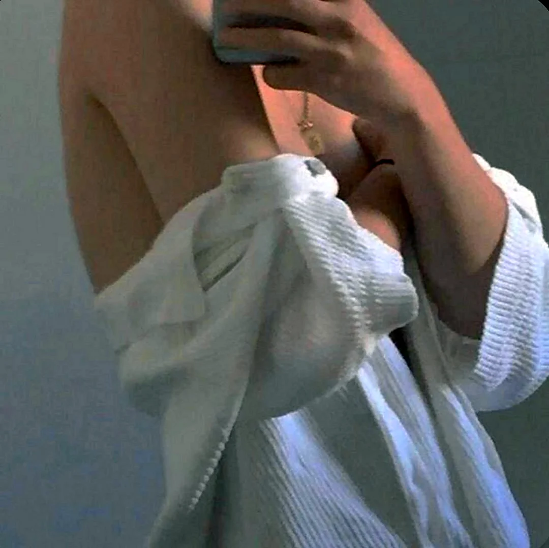 Девушка в полотенце Эстетика. Красивая девушка