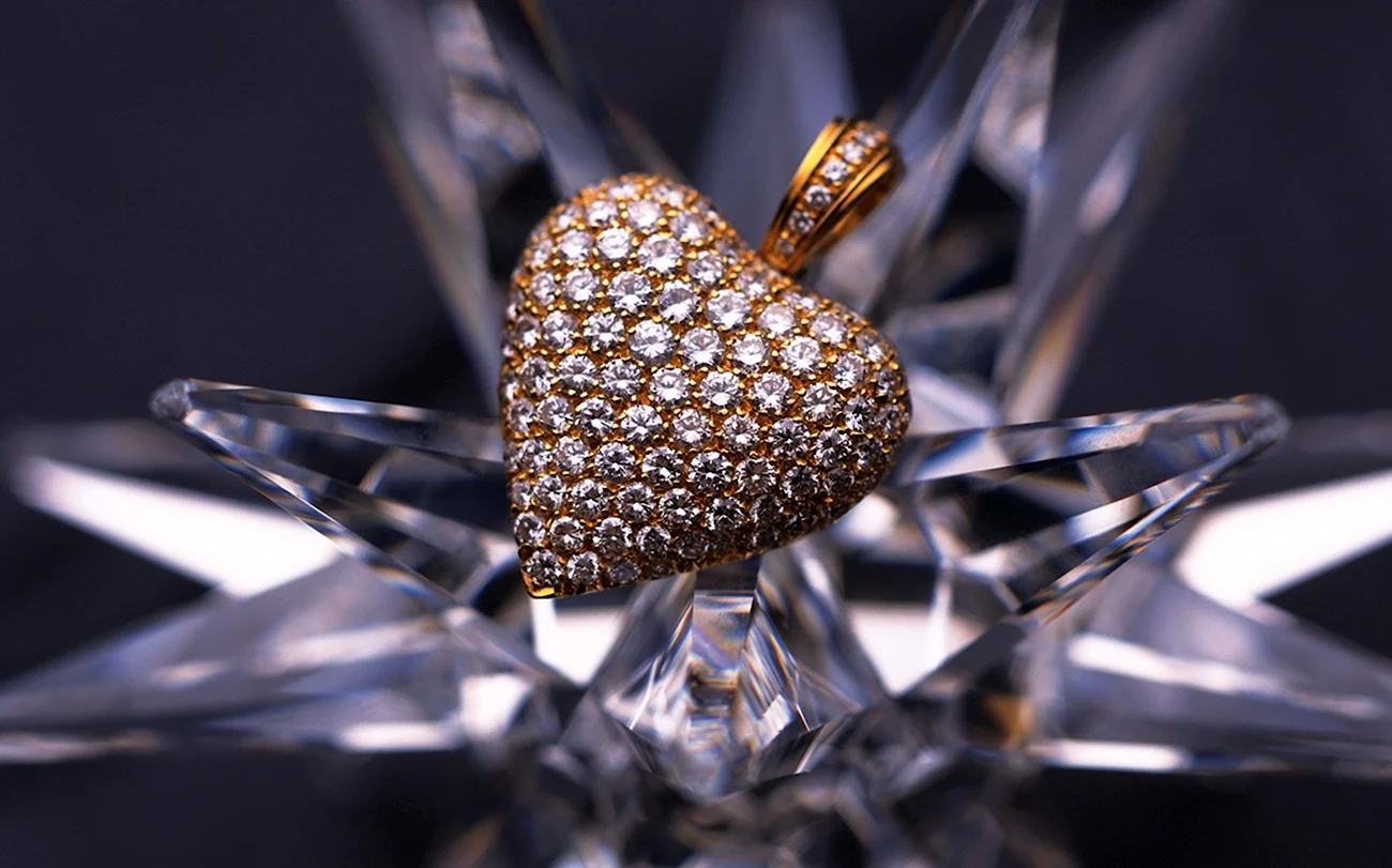 Diamond-Gold Диамант золотой стекло. Поздравление