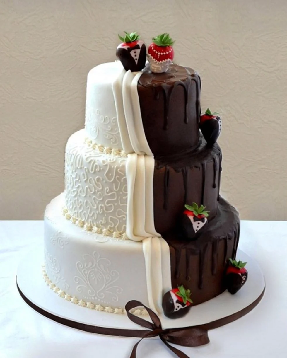 Двухэтажный торт. Красивая картинка