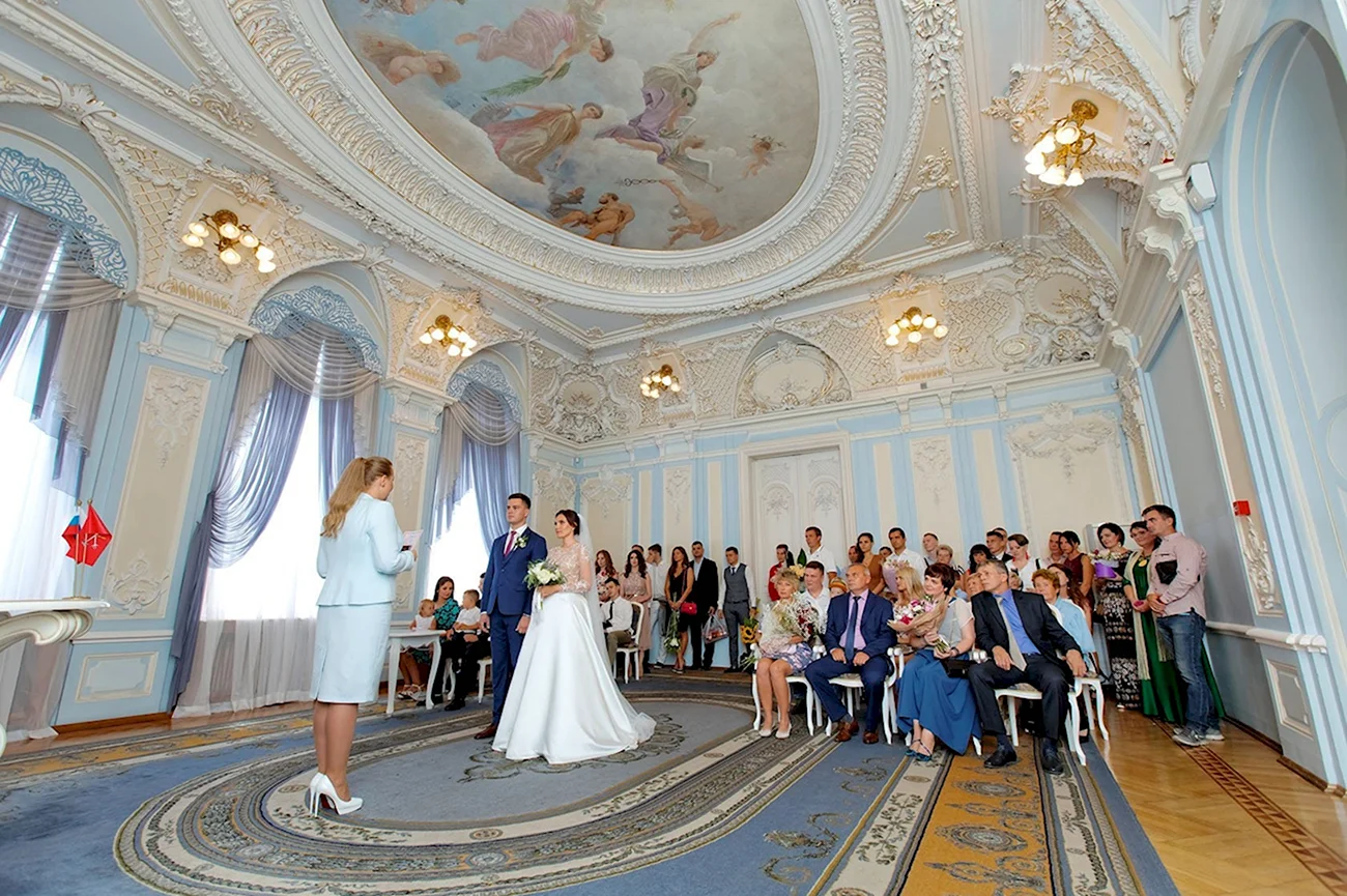 Екатерининский зал Царицыно свадьба. Красивая картинка