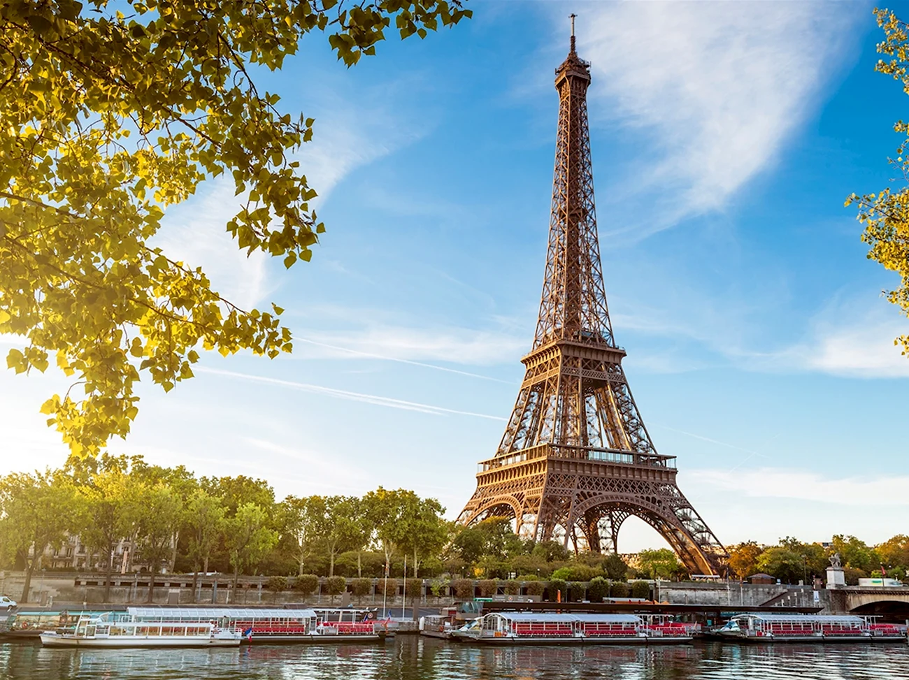 Эльфелевая башня Париж. Красивая картинка