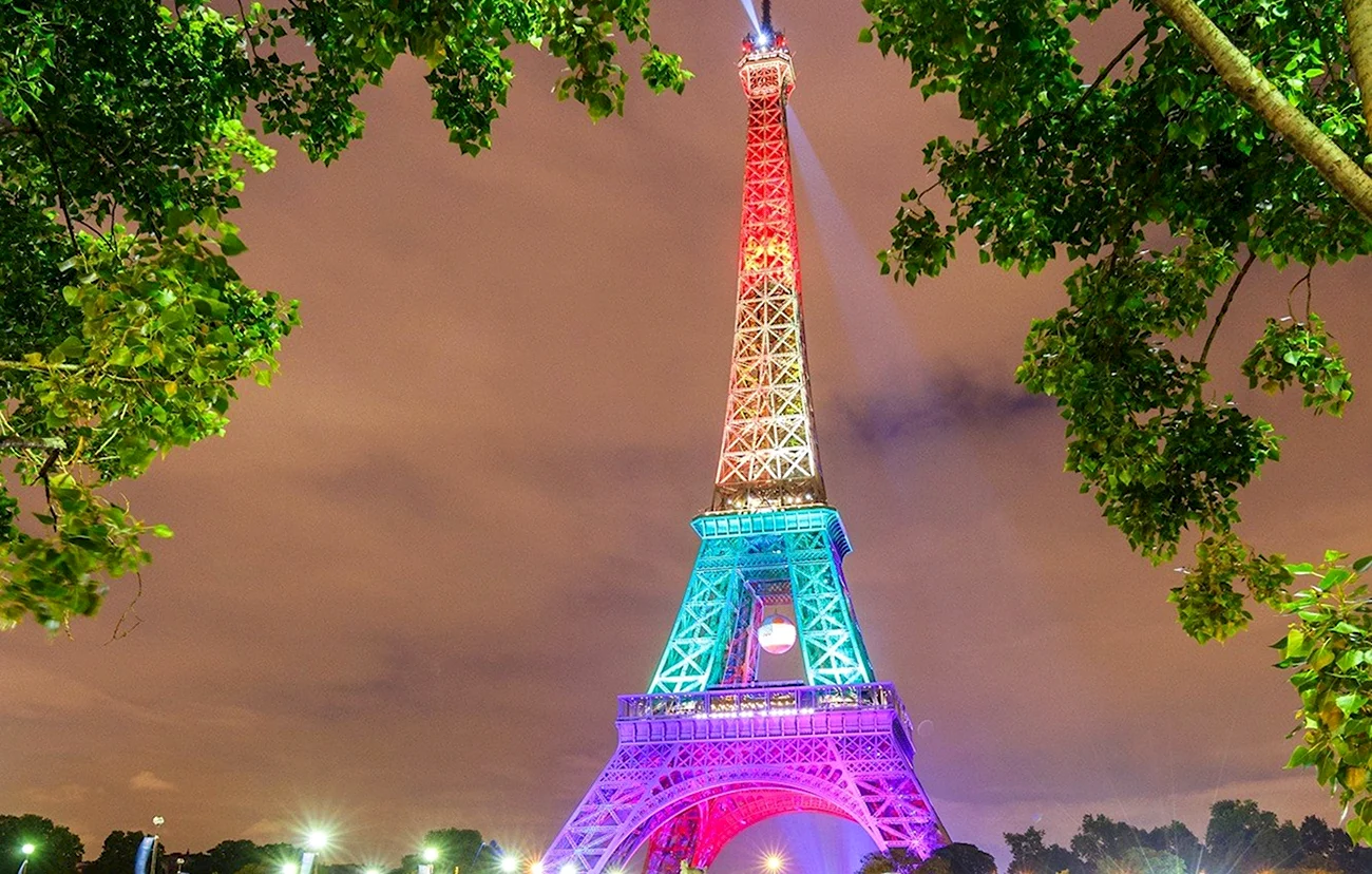 Франция эльфивая башня. Картинка
