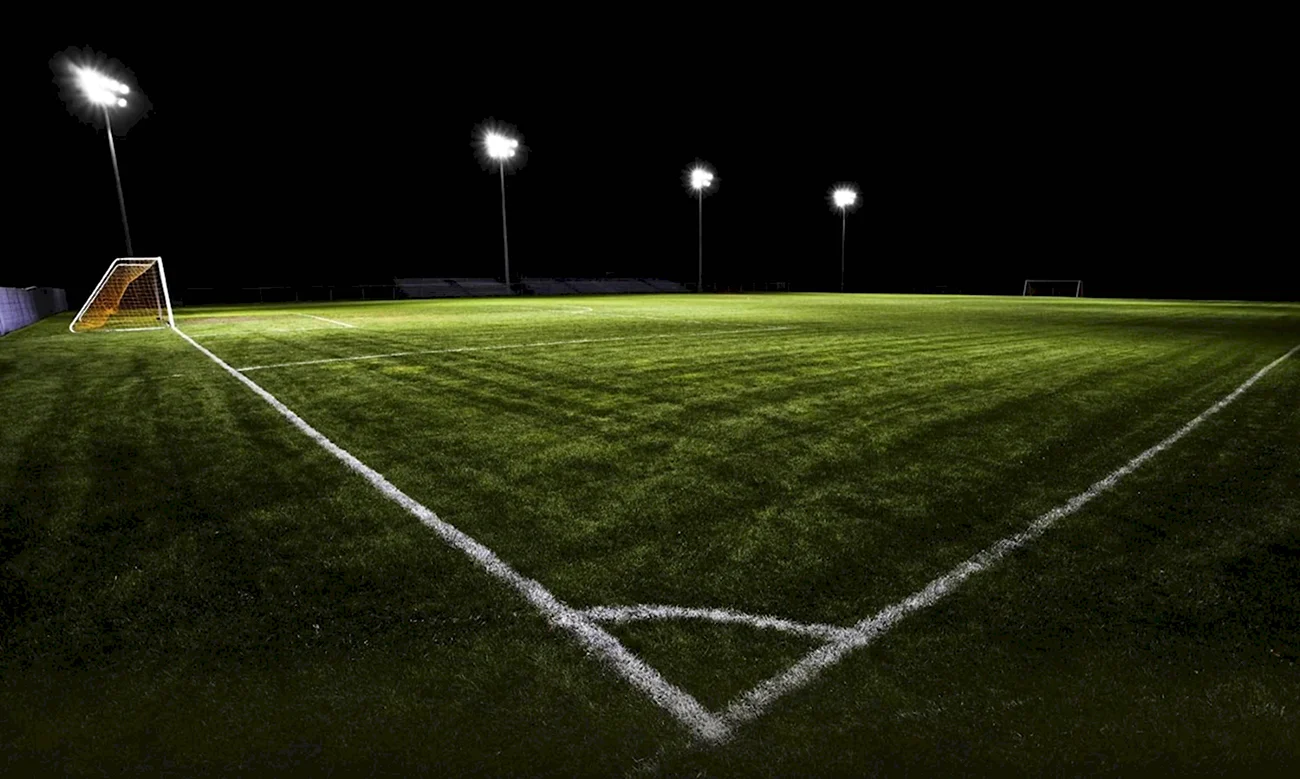 Футбольное поле. Картинка