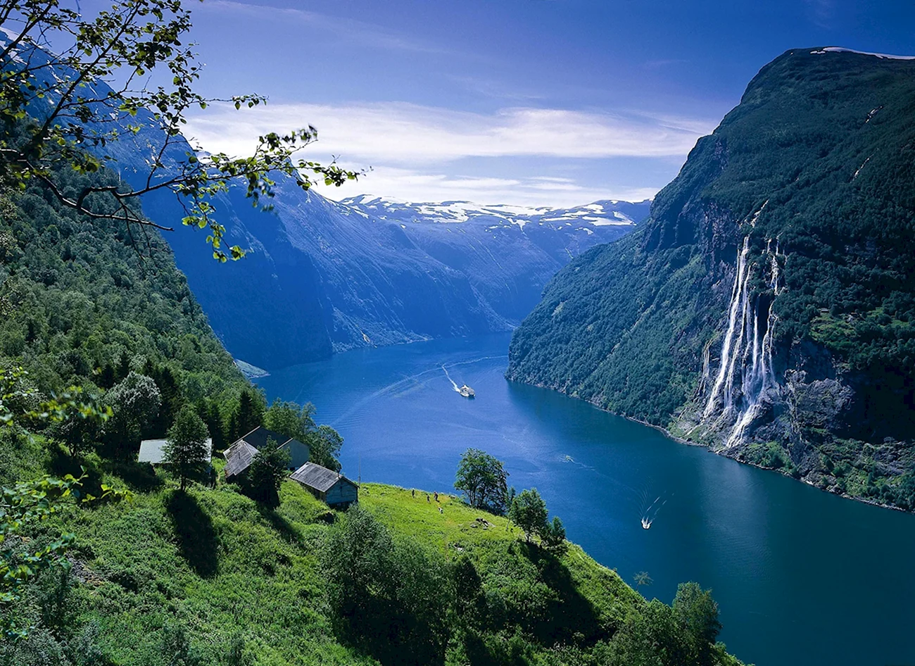 Гейрангер-Фьорд Норвегия. Красивая картинка