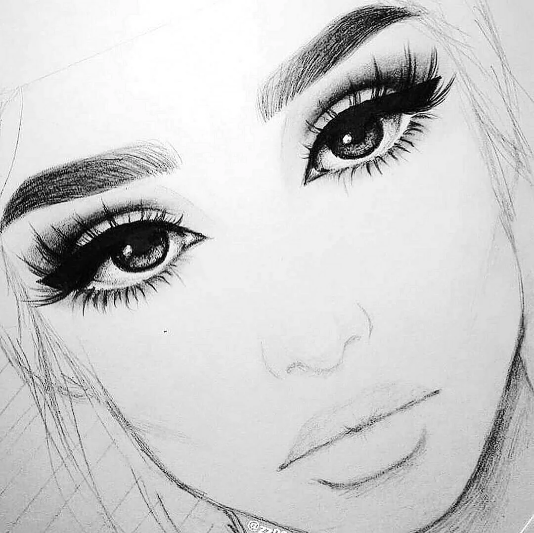 Глаза девушки карандашом. Красивая девушка