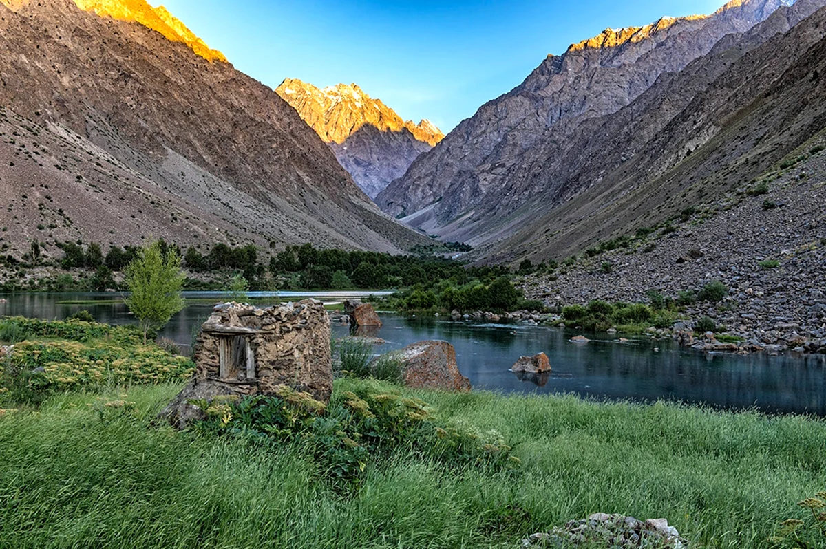 Горный Таджикистан Памир. Красивая картинка