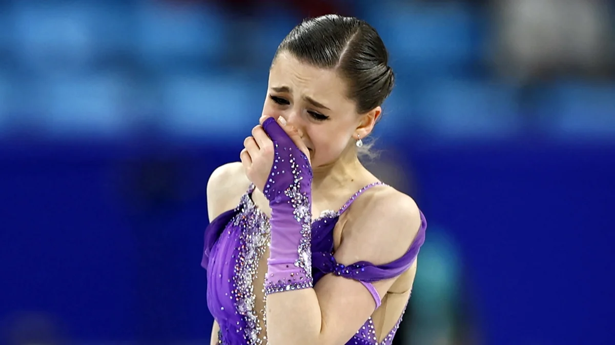 Камила Валиева плачет олимпиада. Знаменитость