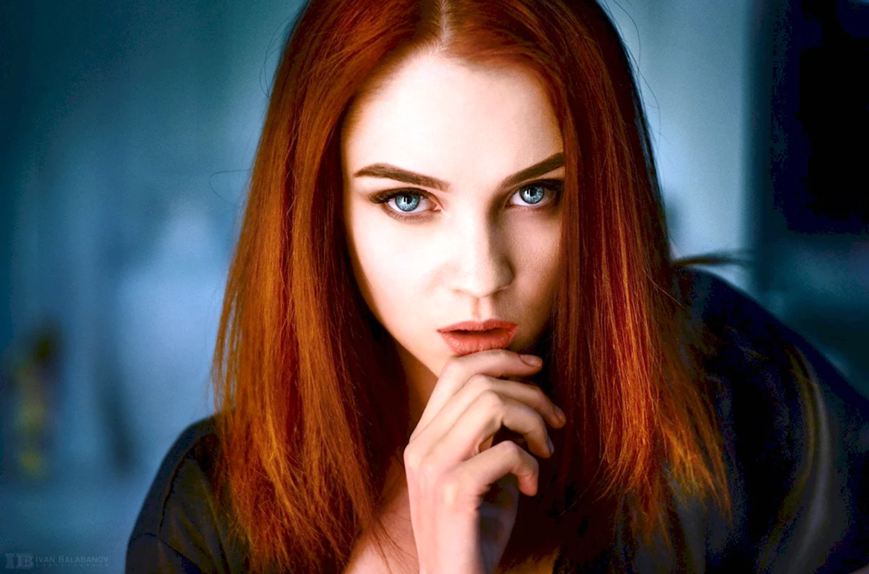 Карина Силантьева модель рыжая. Красивая девушка
