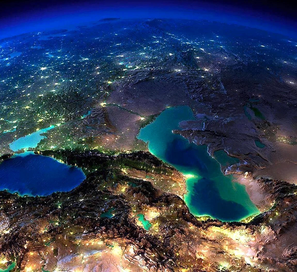 Каспийское море из космоса. Картинка