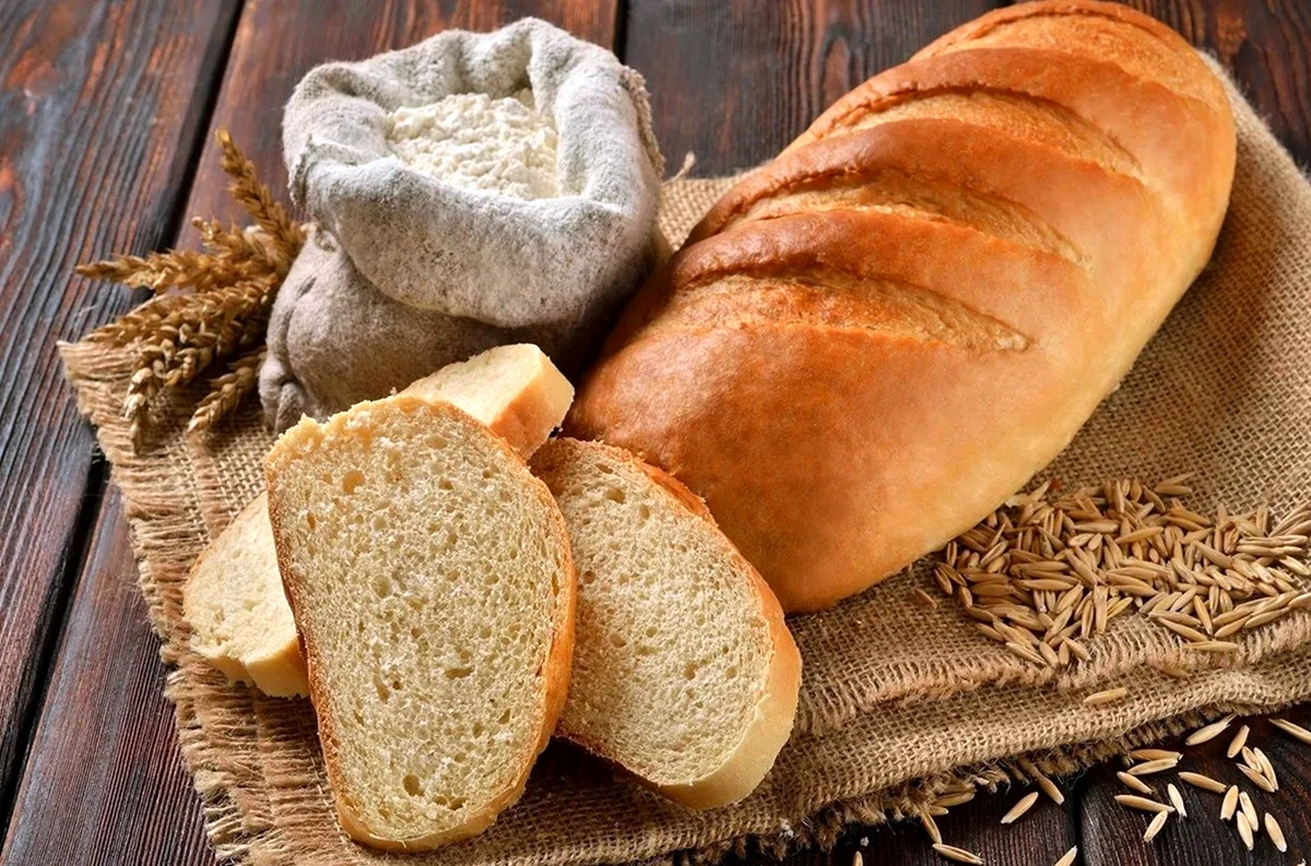 Хлеб пшеничный Батонообразный. Картинка