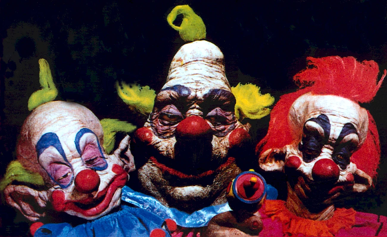 Клоуны-убийцы из космоса 1988. Прикольная картинка