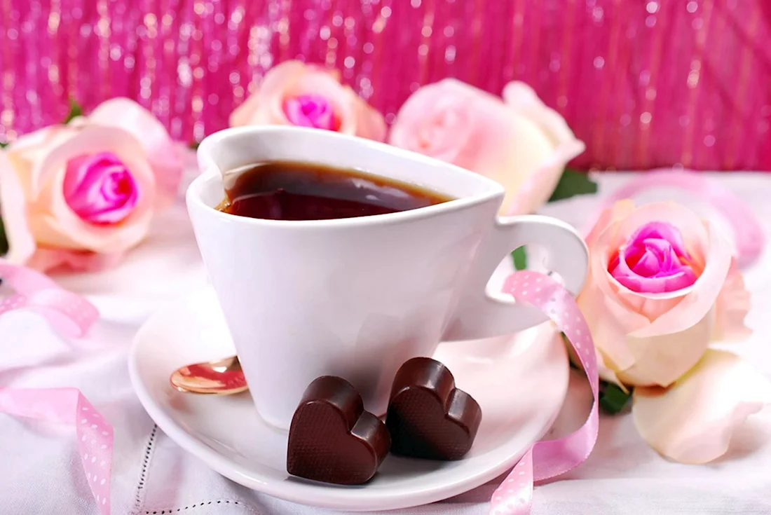 Кофе и розы с добрым утром. Открытка с добрым утром