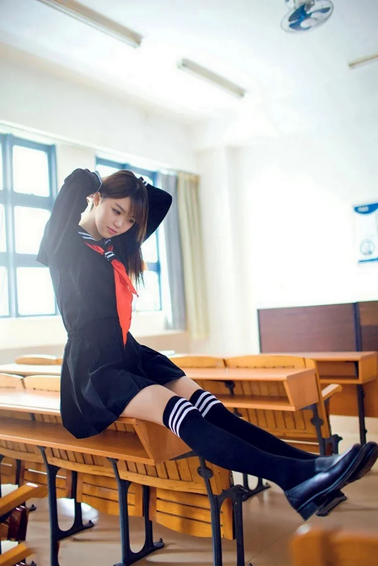 Корейская японская Школьная форма косплейщица. Красивая девушка