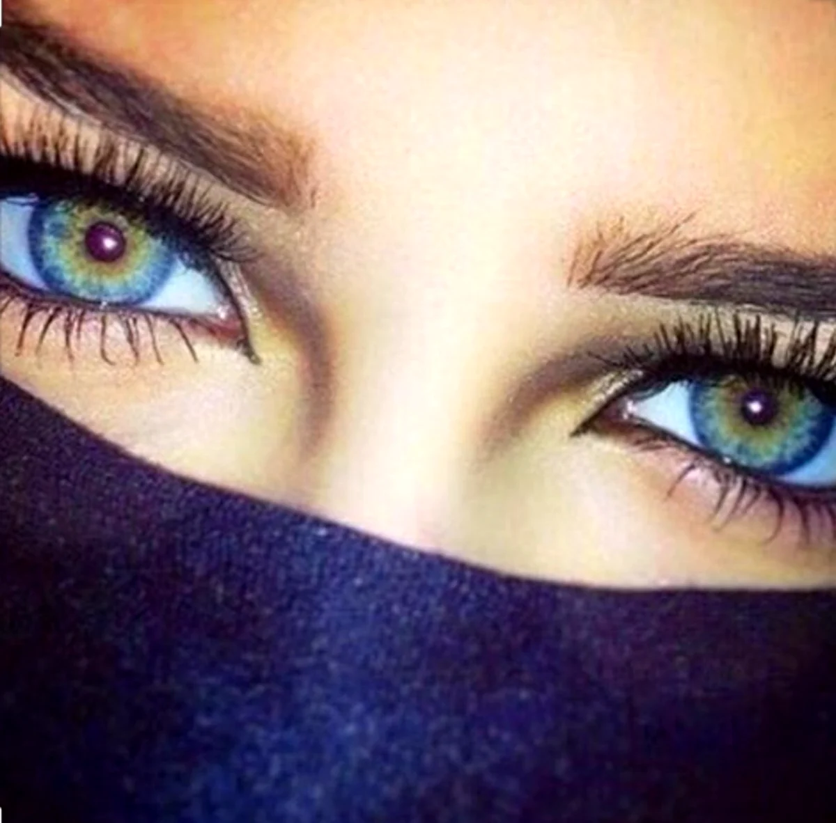 Красивые глаза. Красивая девушка