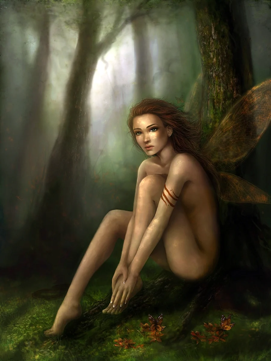Лесные феи и эльфы. Красивая девушка