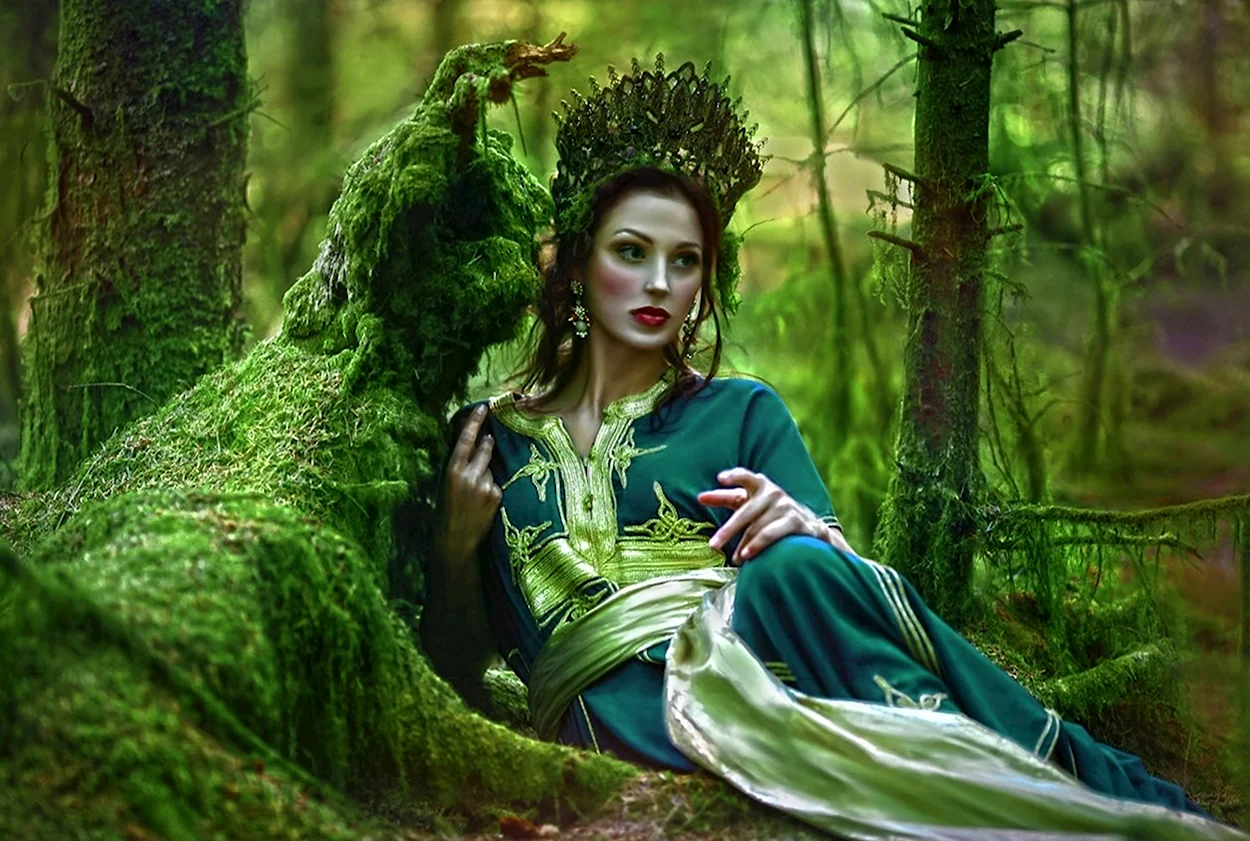 Лесные нимфы Agnieszka Lorek. Красивая девушка
