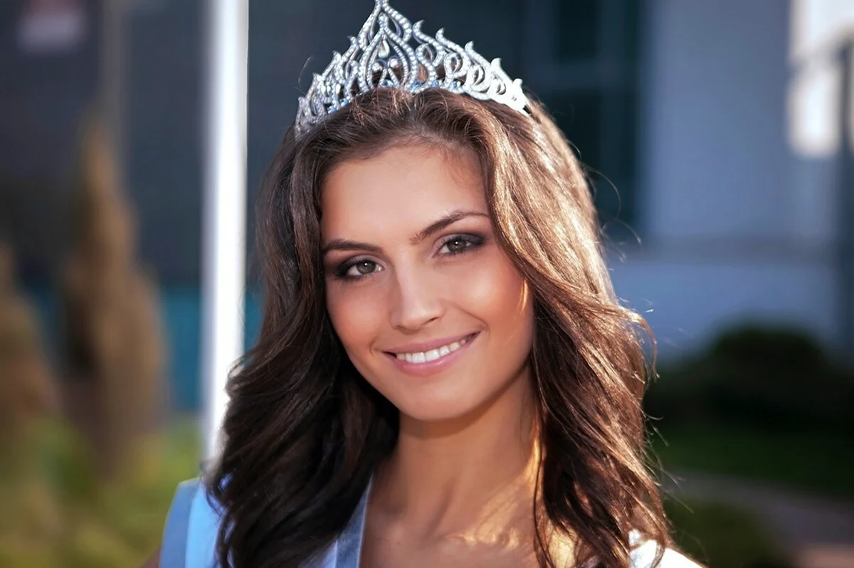 Мисс Беларусь-2012 Юлия Скалкович. Красивая девушка