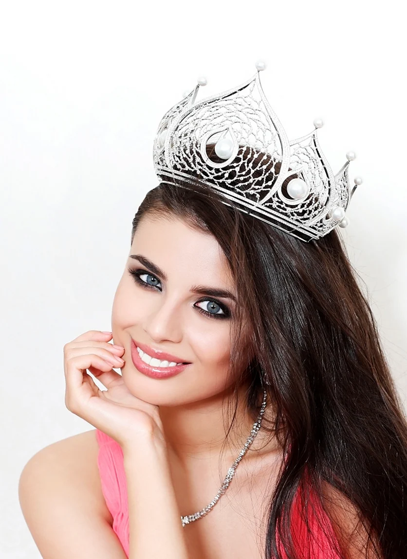 Мисс Россия 2013 Эльмира Абдразакова. Красивая девушка