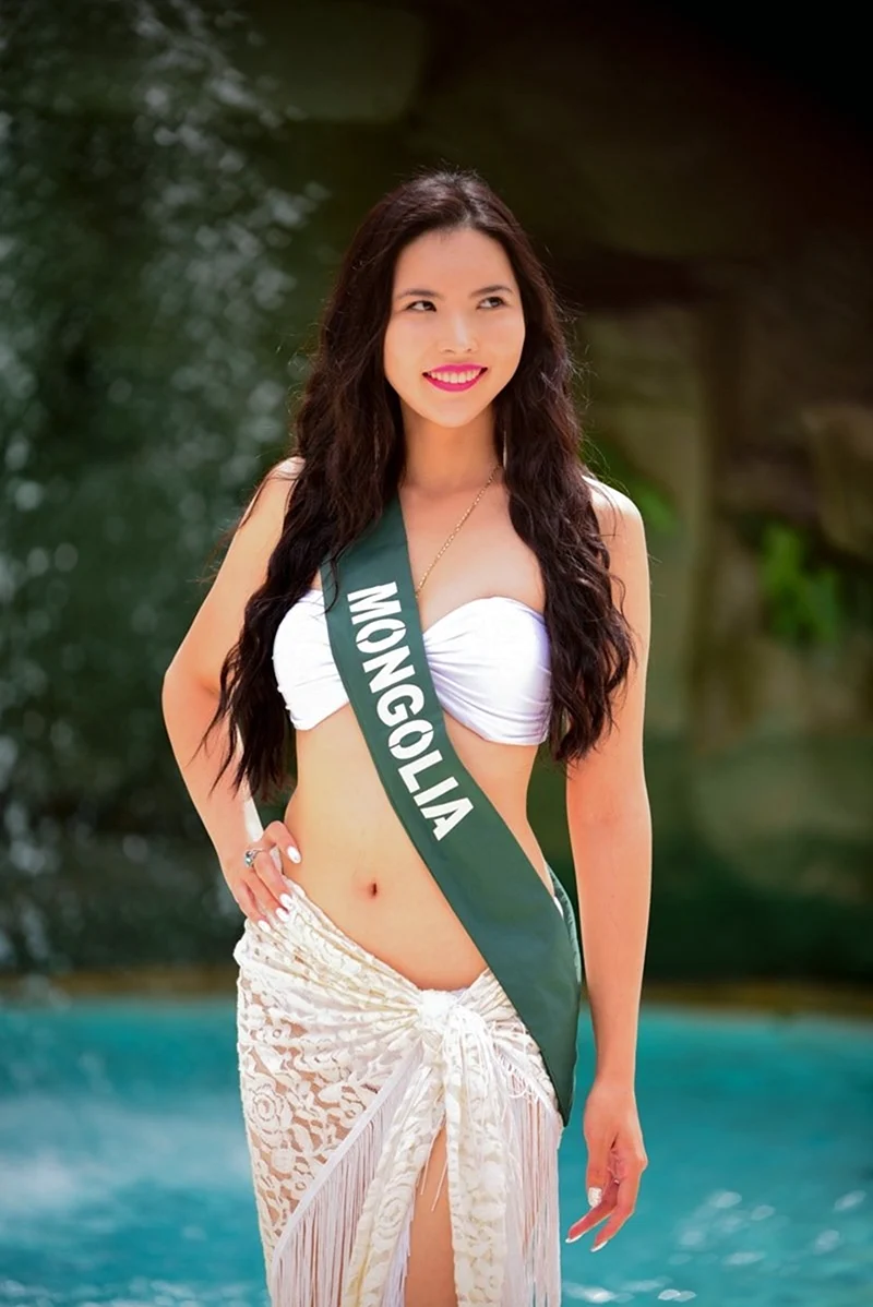 Мисс земля 2018 Филиппины Ксения. Красивая девушка
