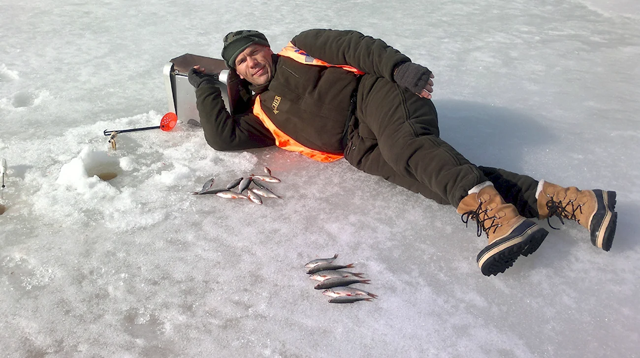 Николай Валуев на рыбалке. Прикольная картинка