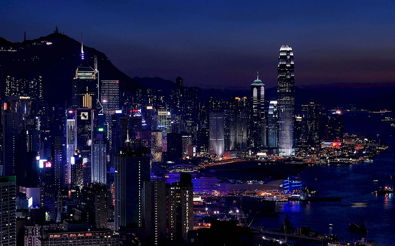 Ночной Гонг Конг. Красивая картинка