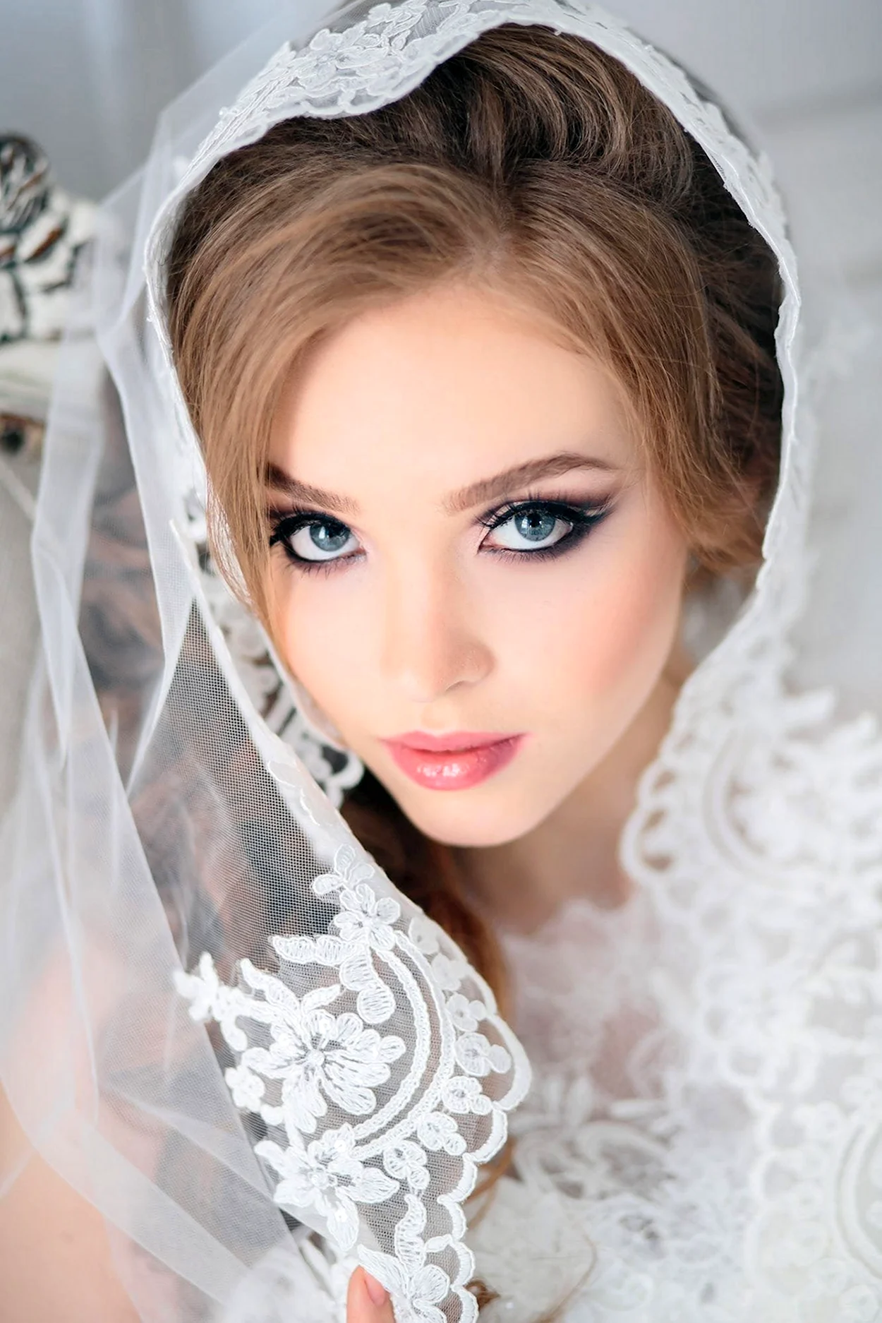 Образ невесты. Красивая девушка