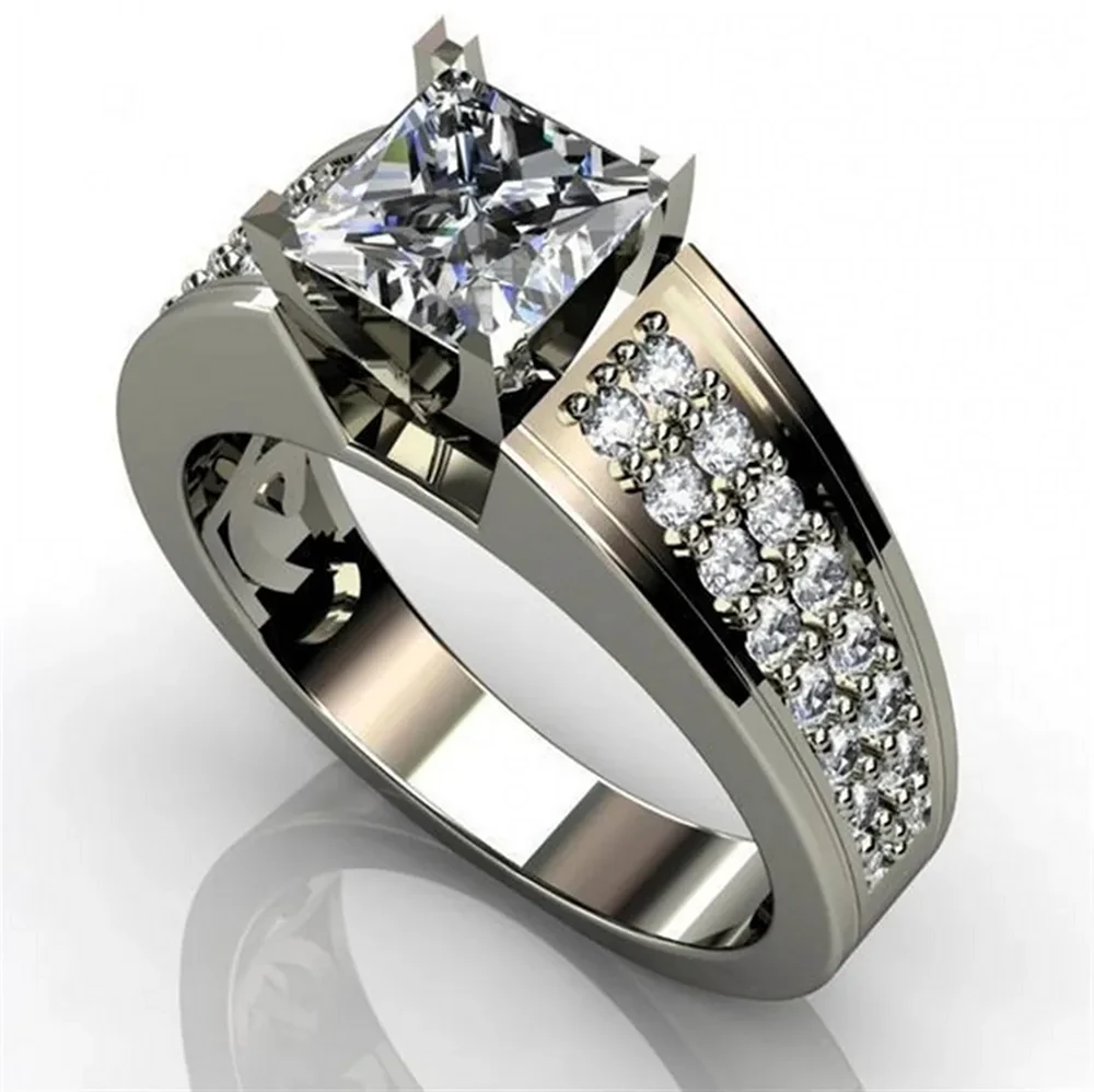 Обручальное кольцо с бриллиантом. Красивая картинка