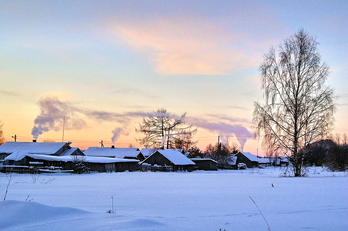 Околица деревни зимой. Красивая картинка