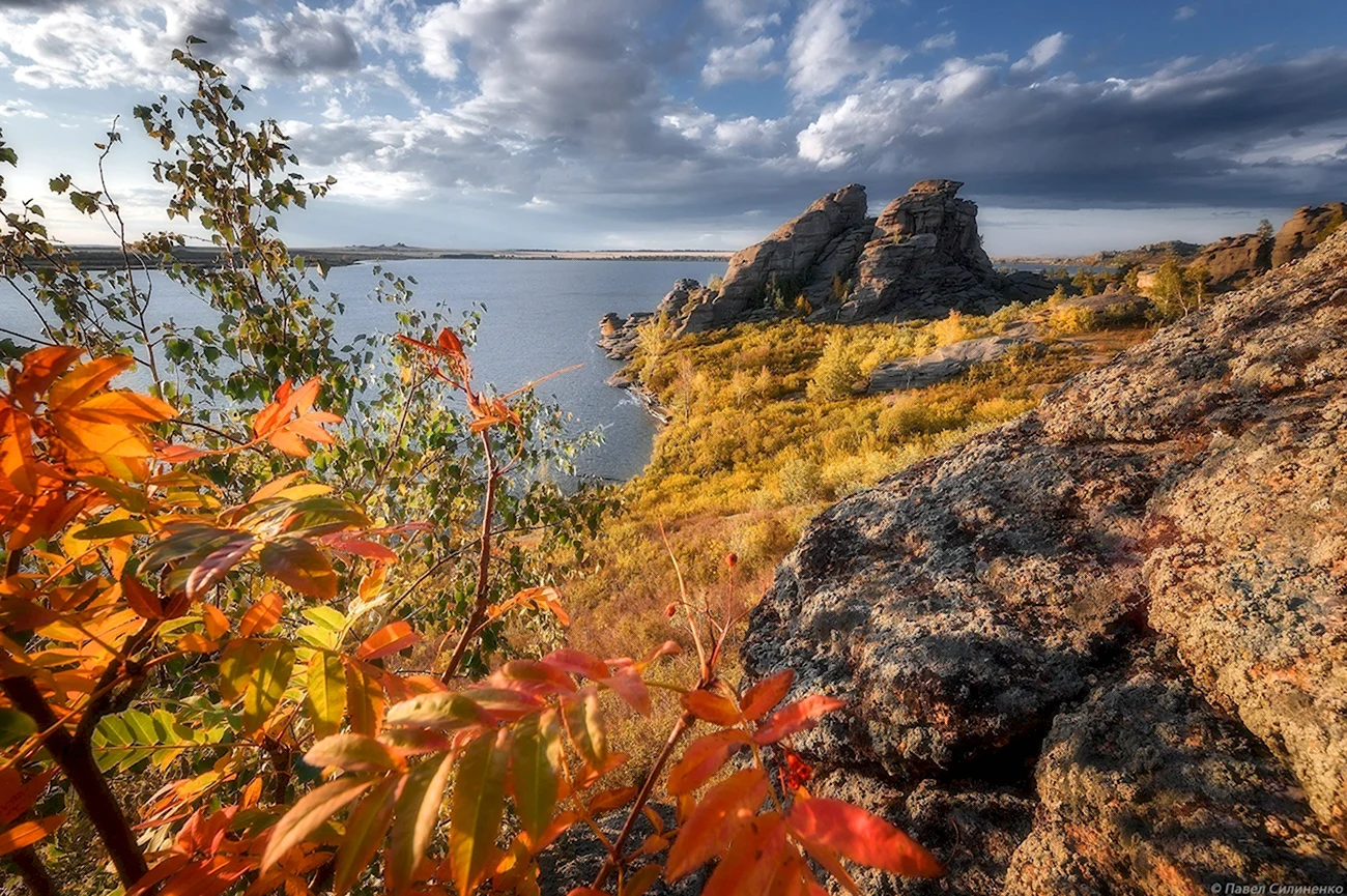Осеннее море Геленджик. Картинка