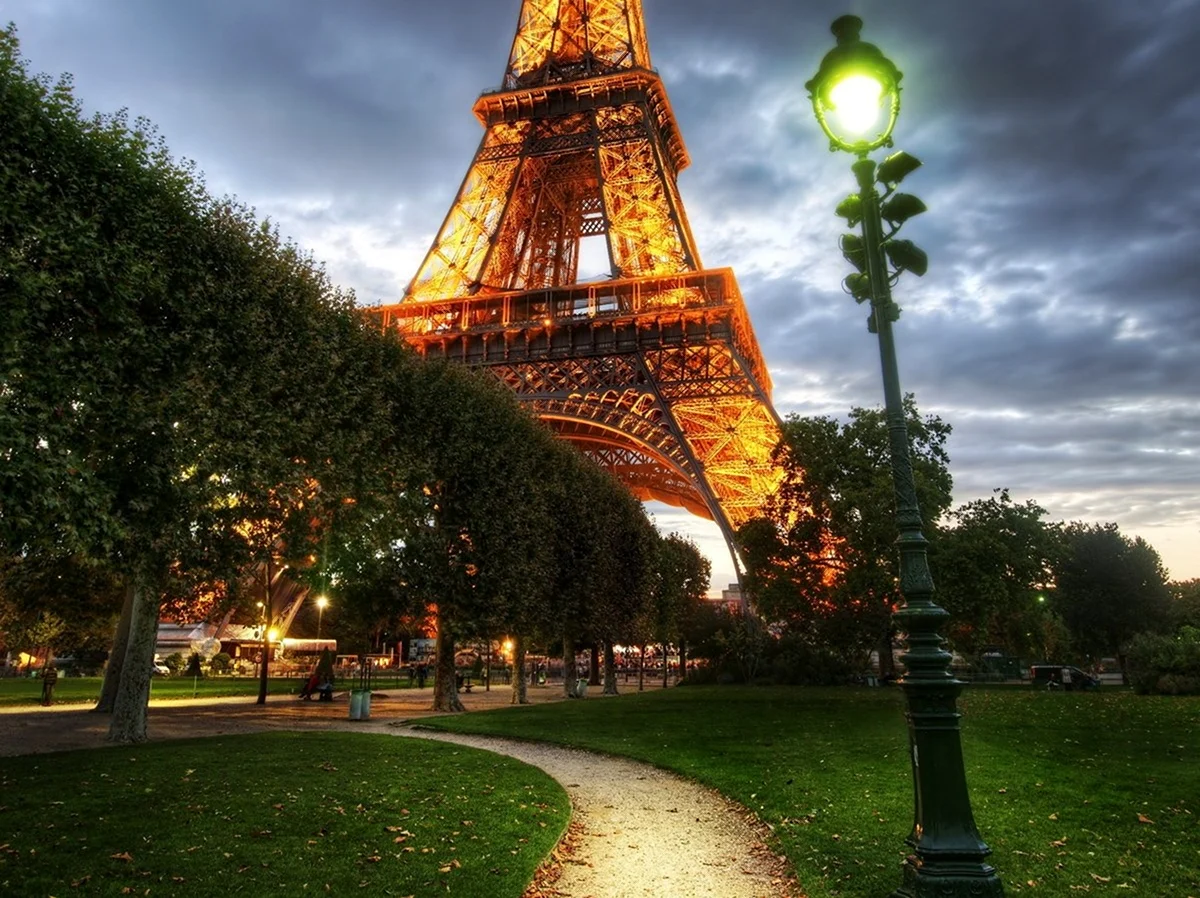 Париж. Красивая картинка