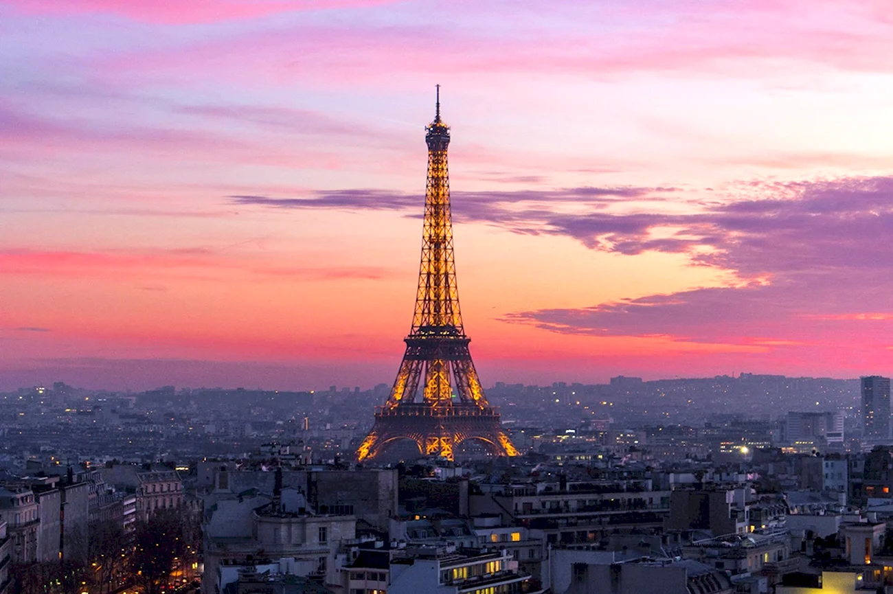 Париж Эйфелева башня закат. Картинка