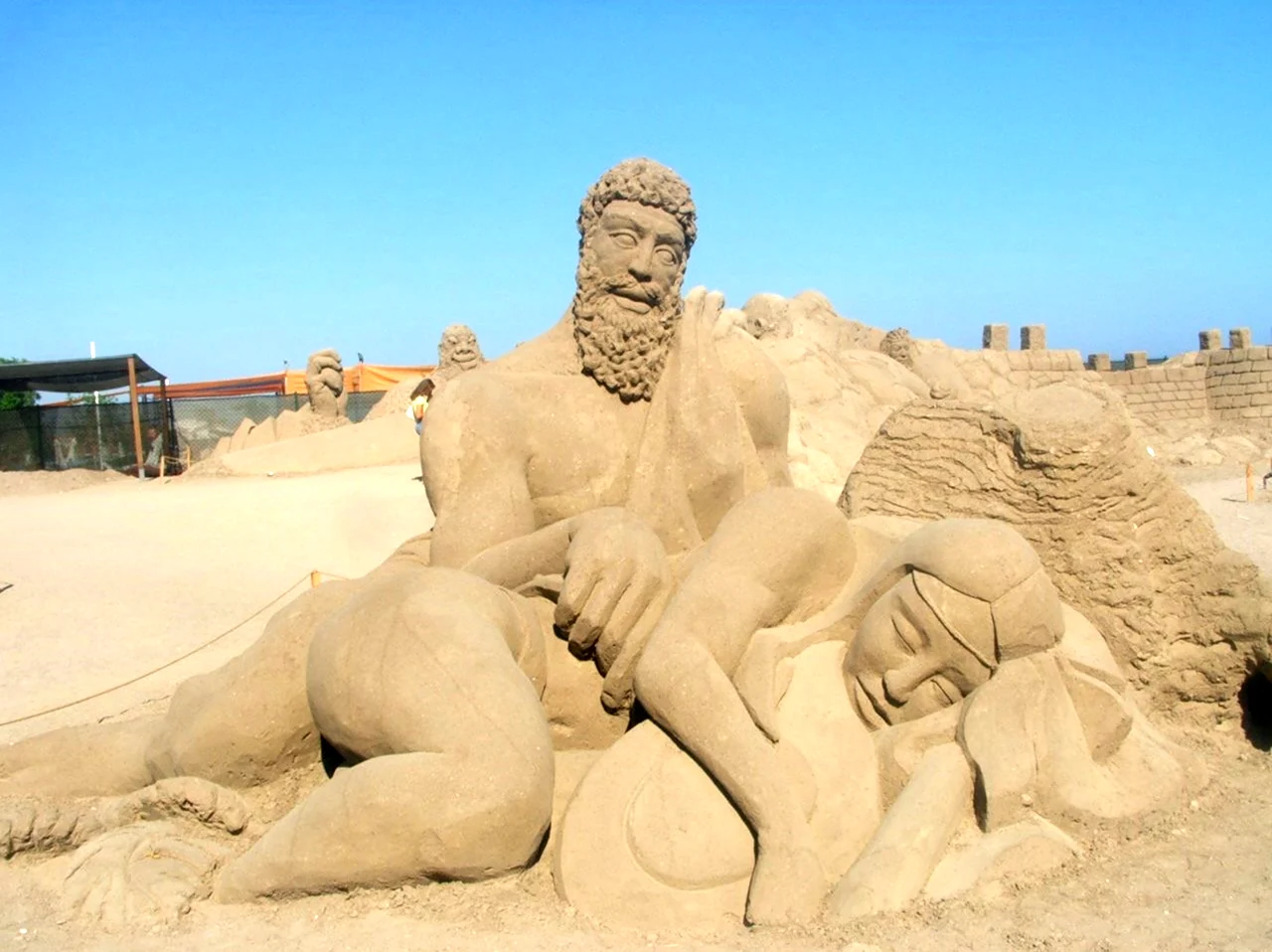 Песочный скульптур Египта. Картинка