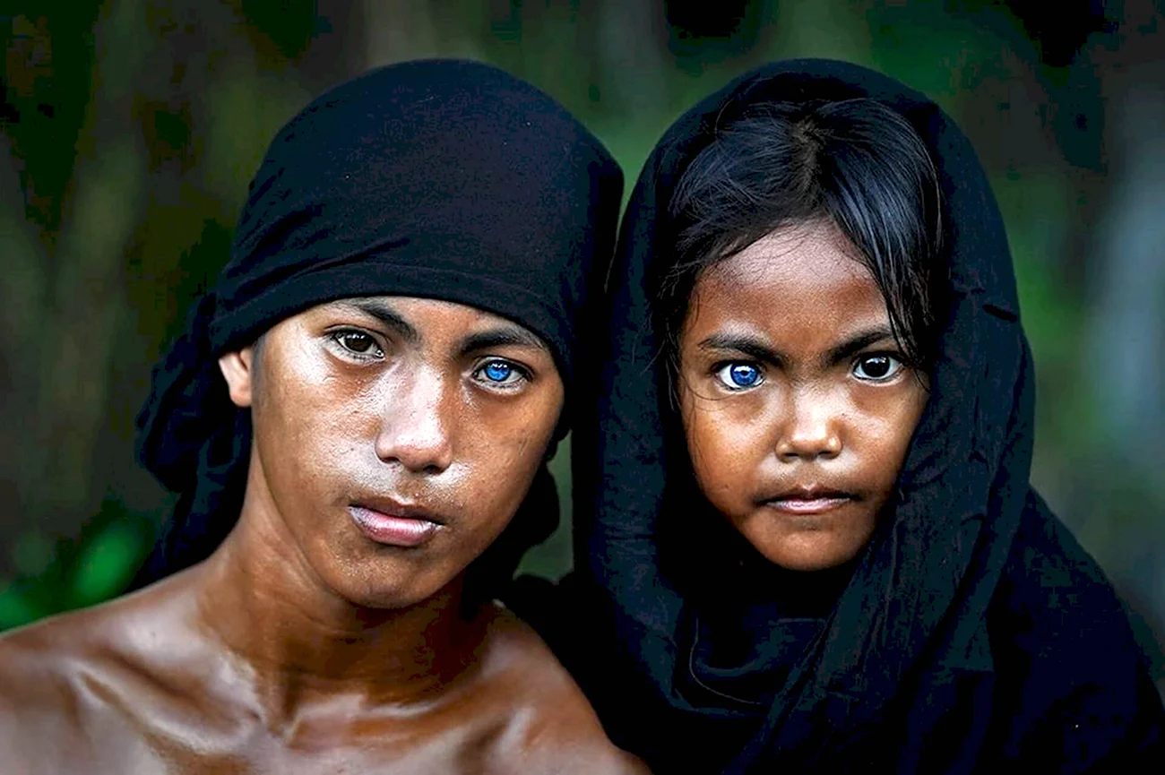 Племя на острове бутунг Индонезия. Красивая картинка