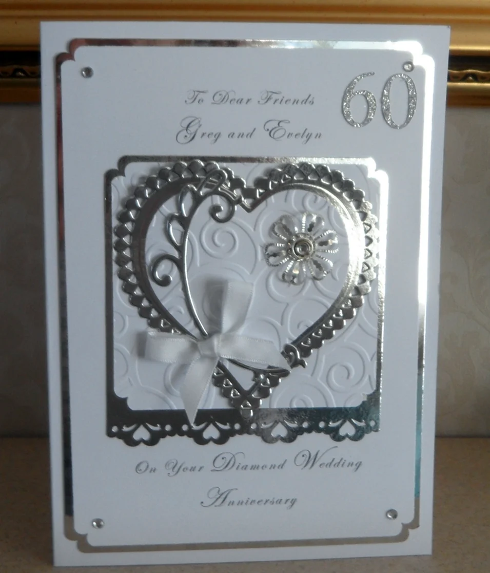 Подарки на бриллиантовую свадьбу родителям. Поздравление с годовщиной свадьбы