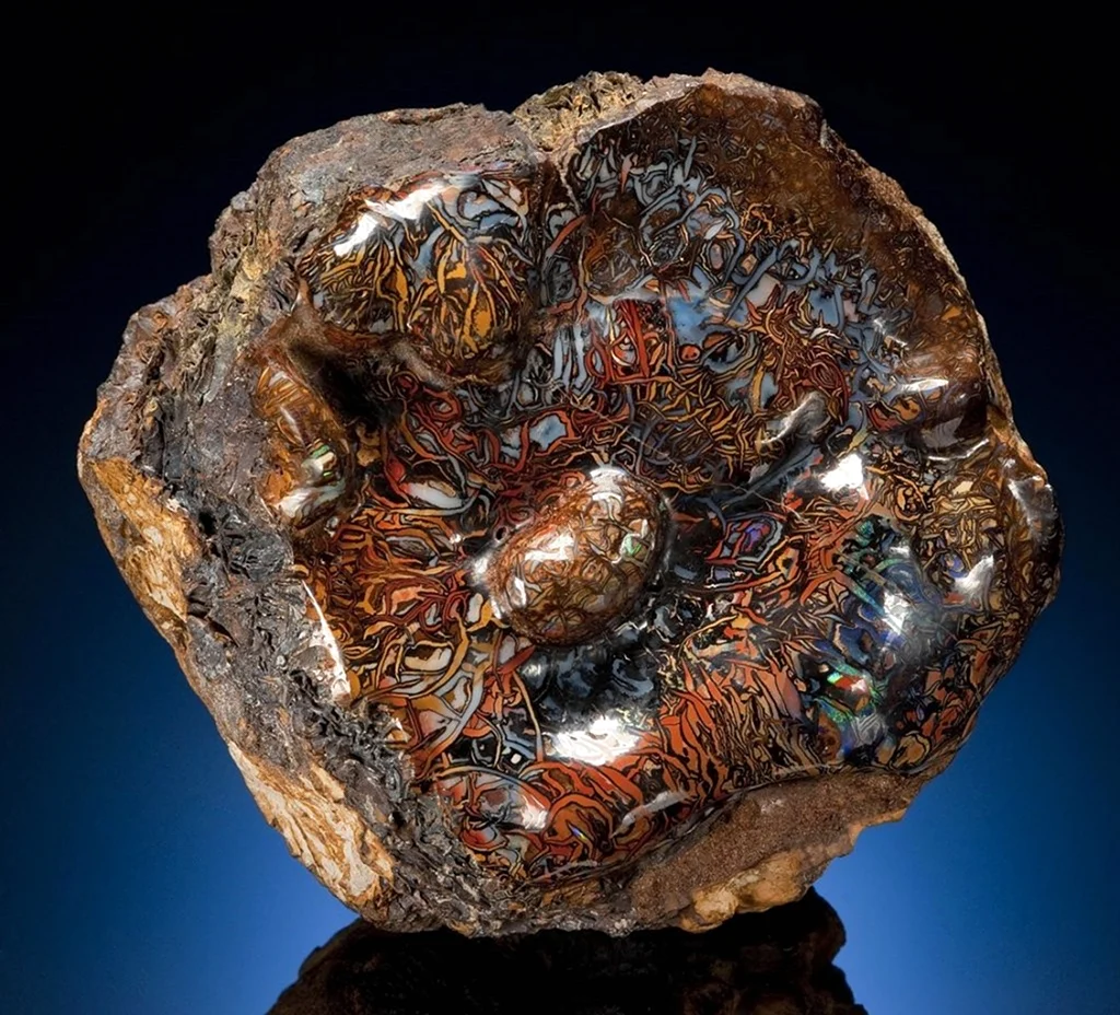Природные формы минералы руды т.п. меди. Красивая картинка