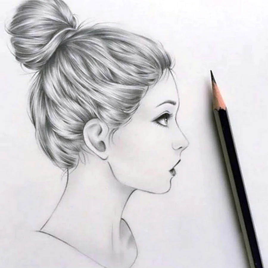 Рисунок девушки карандашом. Красивая девушка