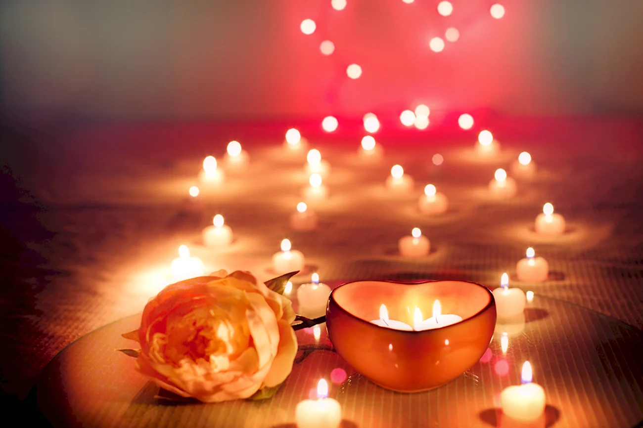 Романтические свечи. Красивая картинка
