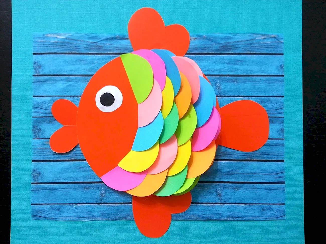 Рыбка из цветной бумаги. Своими руками