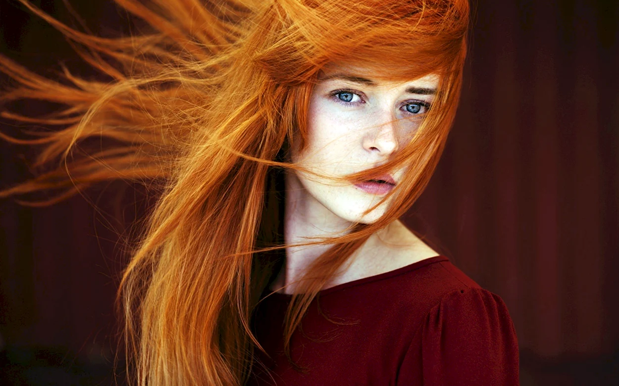 Рыжая модель Брайан Доулинг. Красивая девушка