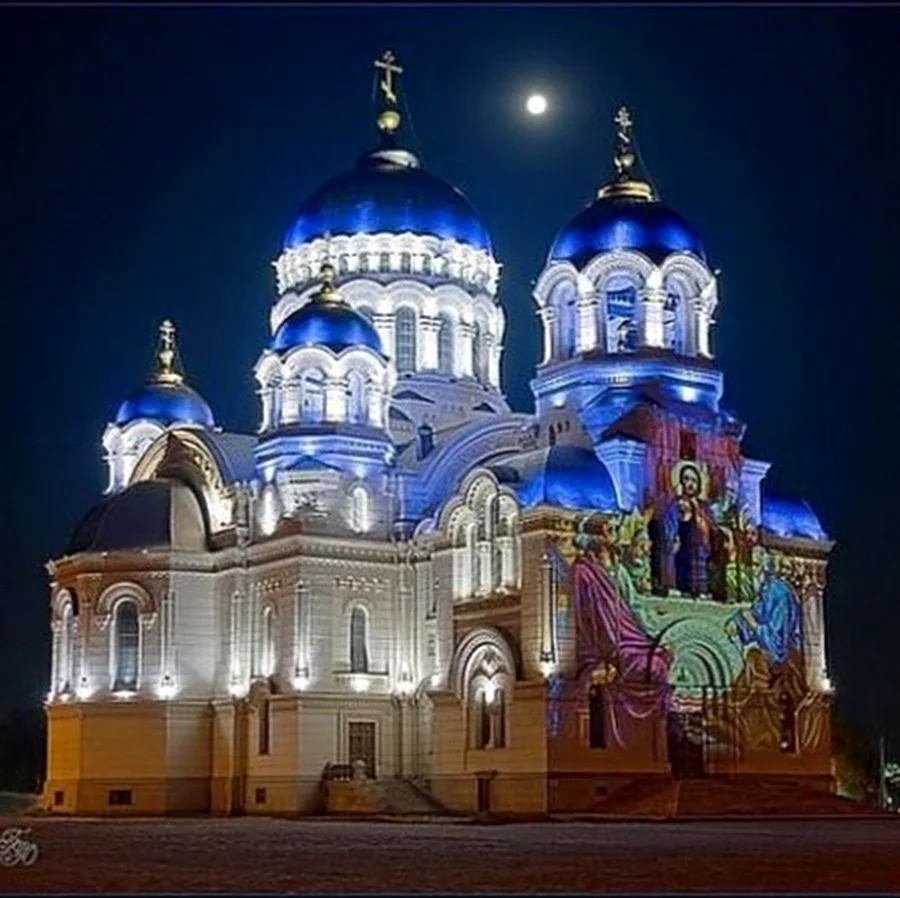 Собор Новочеркасск. Красивая картинка