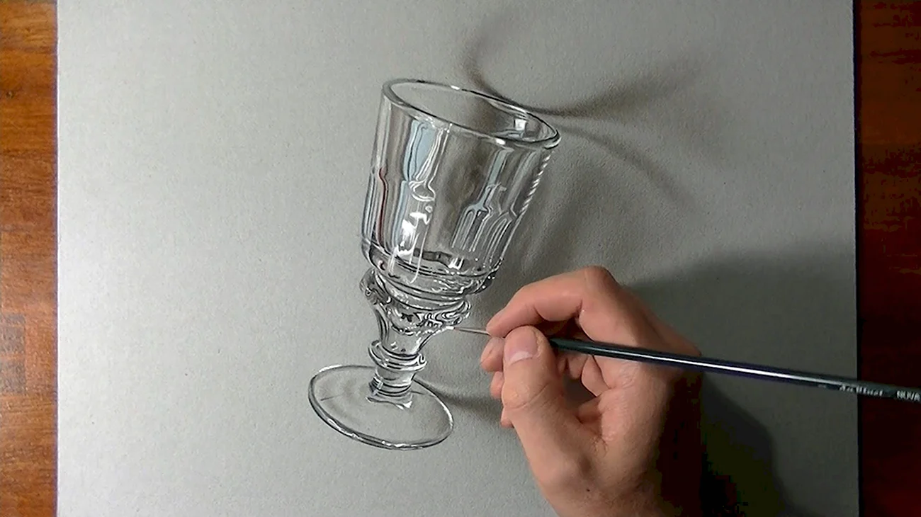 Стеклянный стакан карандашом. Для срисовки